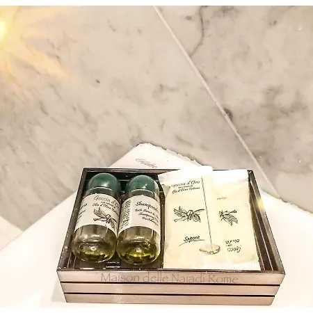 Maison Delle Naiadi 게스트하우스 3*