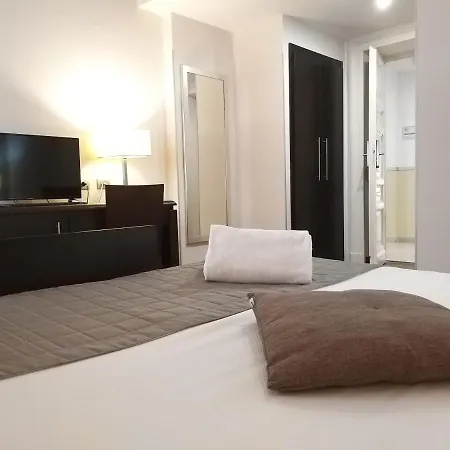 Pensión Maison Delle Naiadi 3*